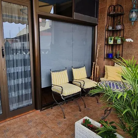 Διαμέρισμα Momi Loft Κοραλέχο